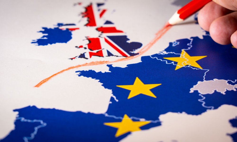 Poslujete z otočani? To so FURSovi napotki glede brexita